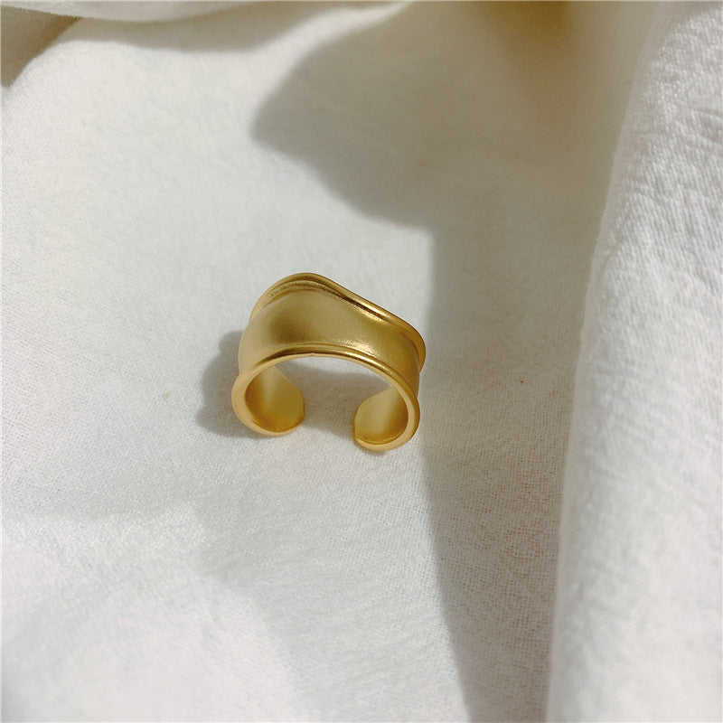 Wavy Geometric Ring Electroplated Alloy Jewelry for Women