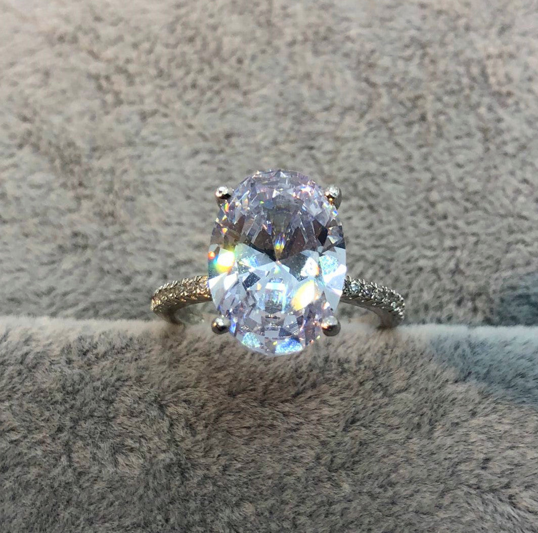 Elegant Diamond Ring for Women Copper Geometric Stylish Jewelry Gift for Anniversary Celebration and Milestone