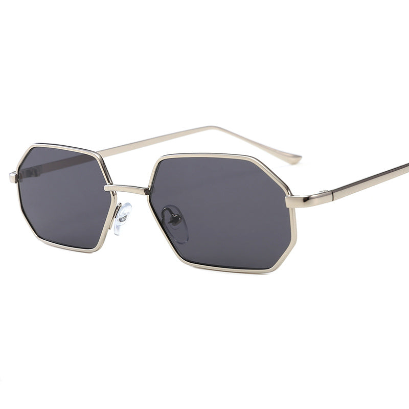 Ocean Color Sunglasses With Metal Frame And PC Lens 99 Percent Visible Light Transmission Fashion Eyewear Look