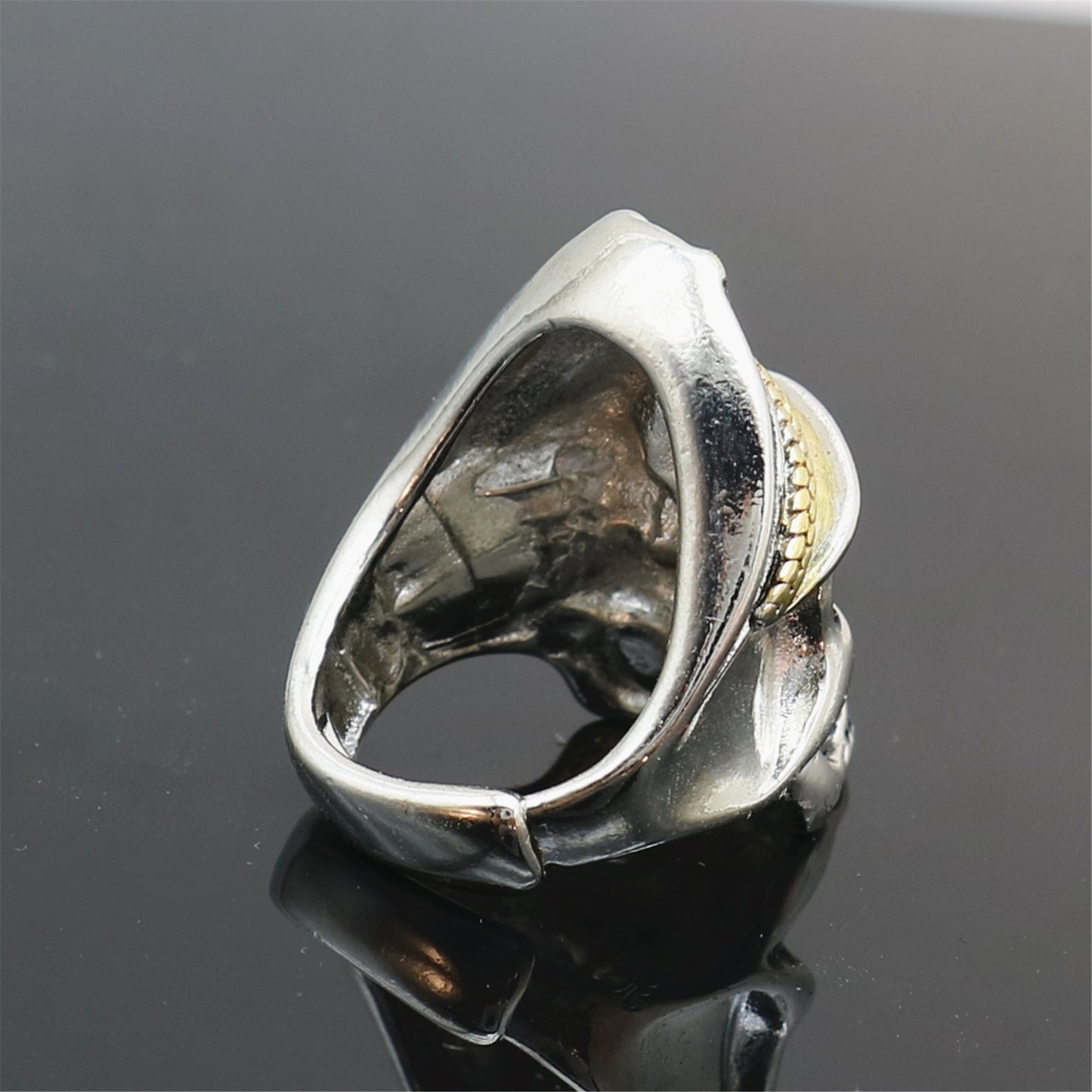 Copper Skull Ring With Korean Style Geometric Design Electroplated Inlay White Gold Gems Individually Packed Quality