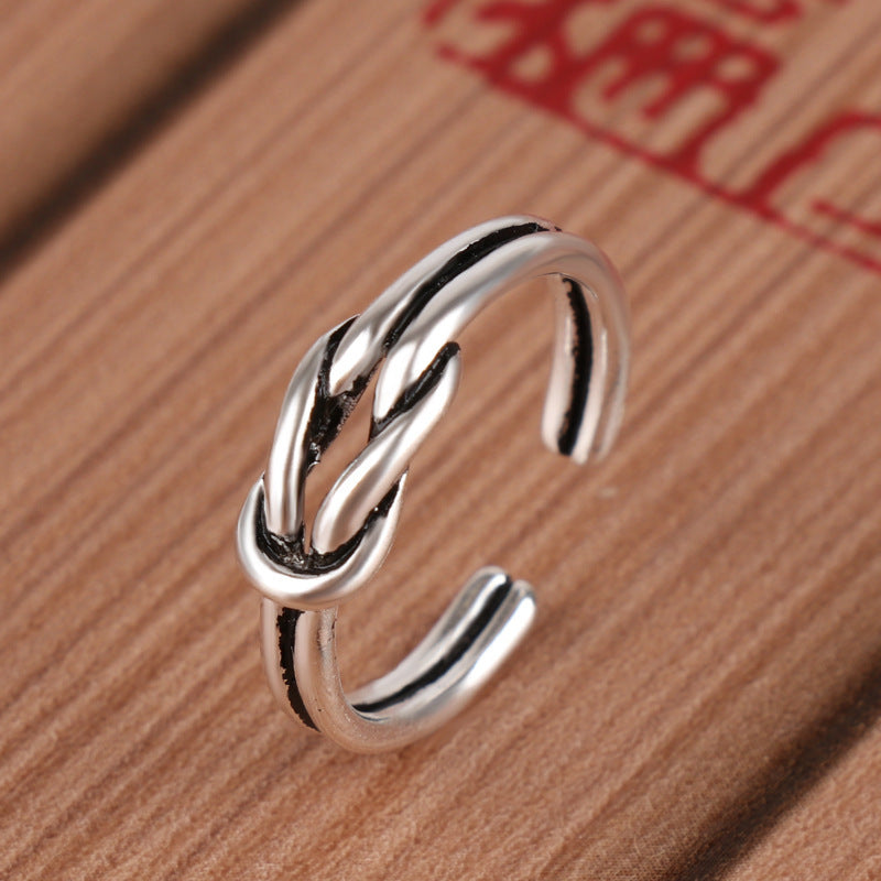 Unisex Vintage Interlace Copper Ring Handcrafted Intricate Metalwork Stylish Jewelry For Women And Men Elegant