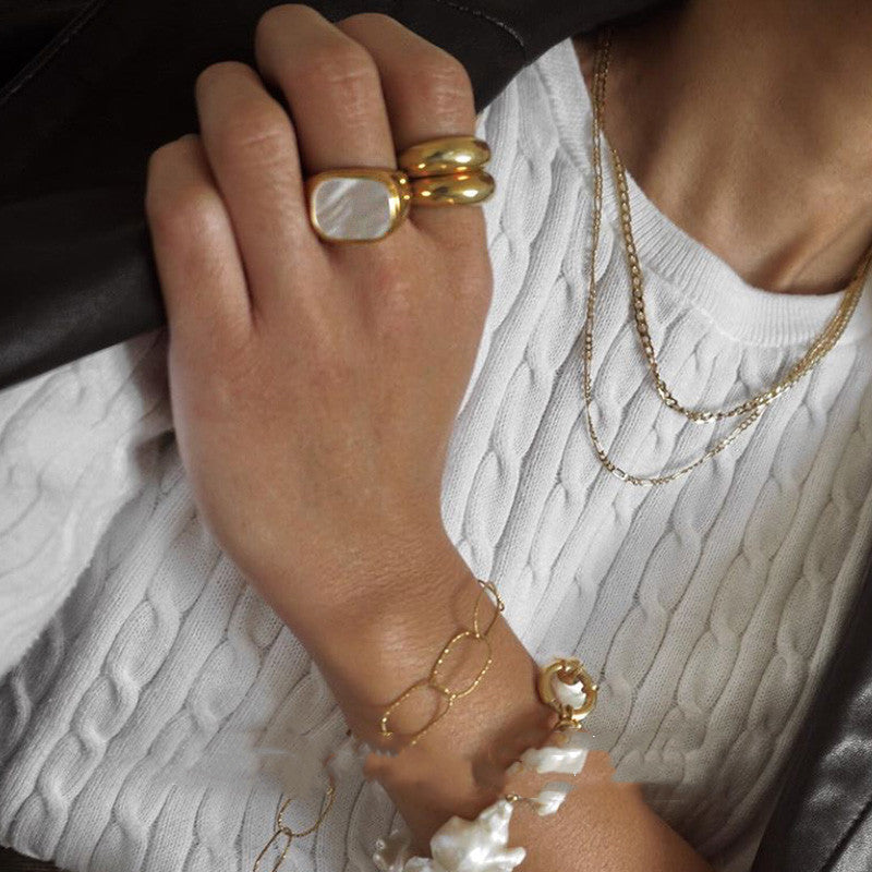 Golden Square Ring For Women Stainless Steel Hypoallergenic Long Lasting Color Exquisite Jewelry Elegant Style