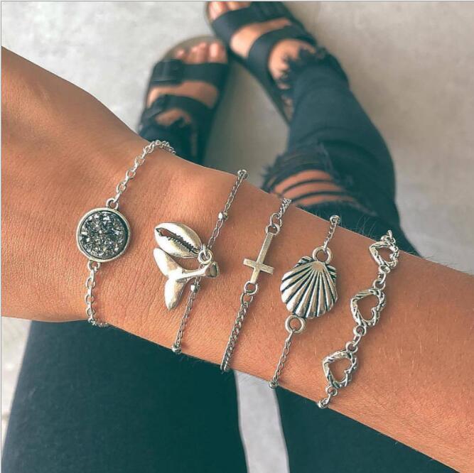 Womens Fishtail Shell Bracelet Boho Chic Jewelry Ocean Inspired Design Multi Layer Bracelet Alloy Bracelet Perfect for