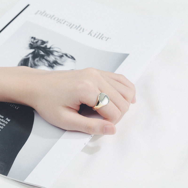 Adjustable Ovalish Ring Fashionable Polished Electroplated Ring With Elegant Smooth Finish For Women And Girls