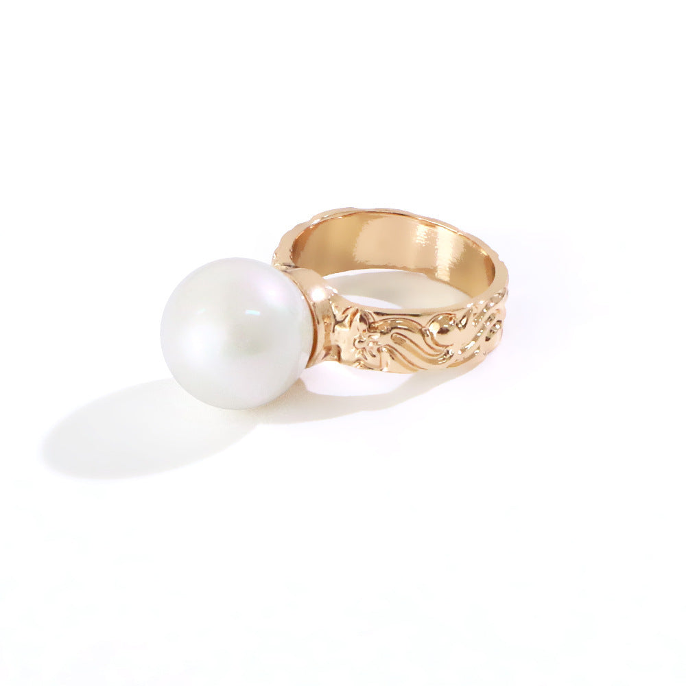 Unisex Pearl Ring White Pearl Gold Plated Geometric Alloy Inlaid Gemstone Light Luxury Fashion Jewel Accessory