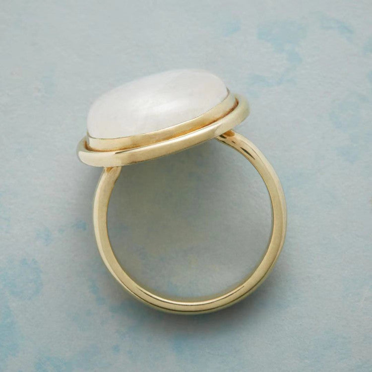 Womens Glossy Geometric Retro Gold Inlaid Ring Unisex Zinc Alloy Jewelry Size 5 6 7 8 9 10 11 Color Golden 5 6