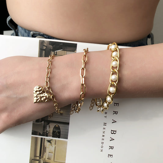 Womens Geometric Bracelet Punk Metal Alloy Bangle Exaggerated Design Imitation Pearl Gold Electroplating Europe