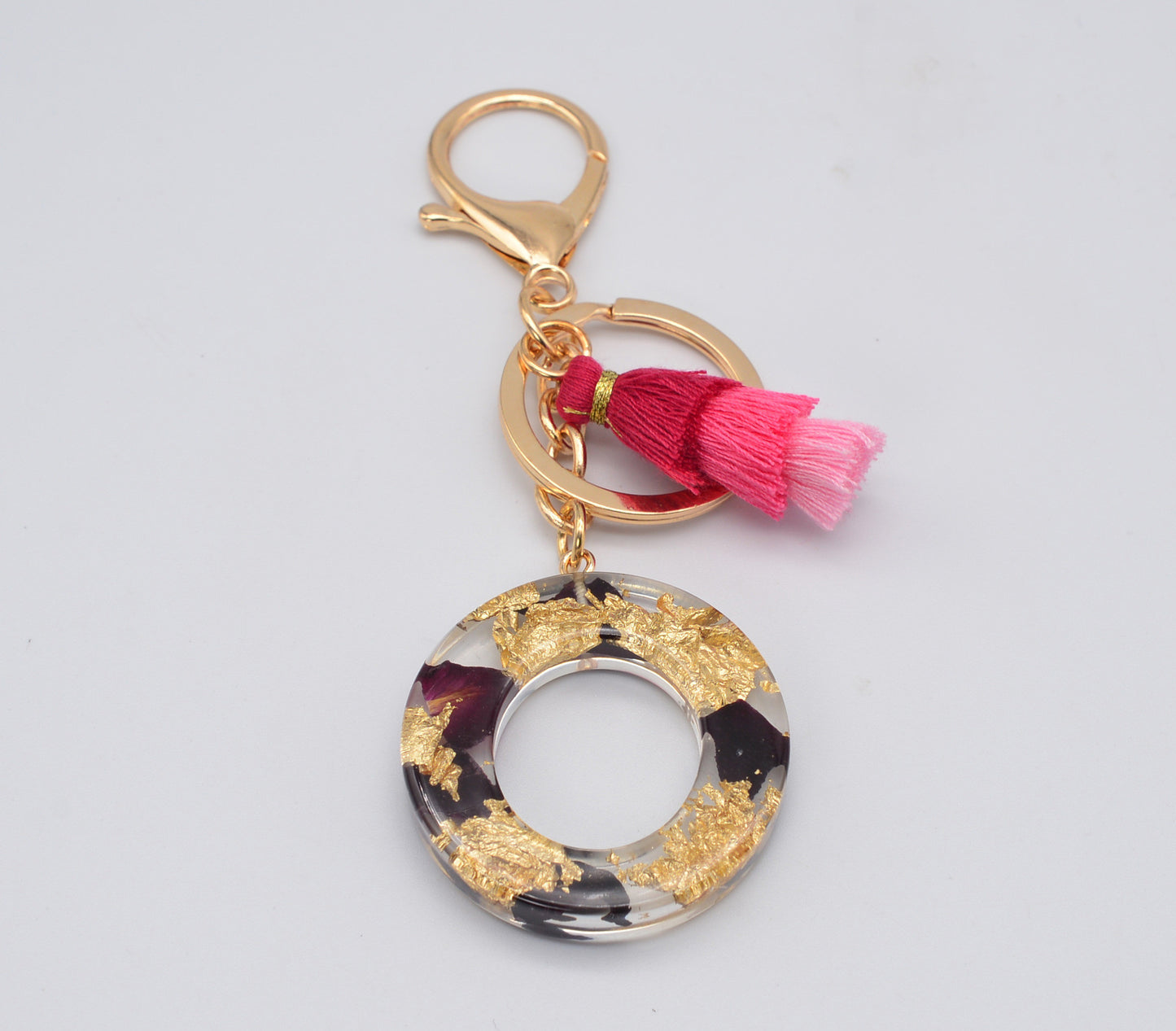 Resin Floral Keychain With Tassel Pendant Black Rose Design Durable Craftsmanship Initial Letter Bag Accessory