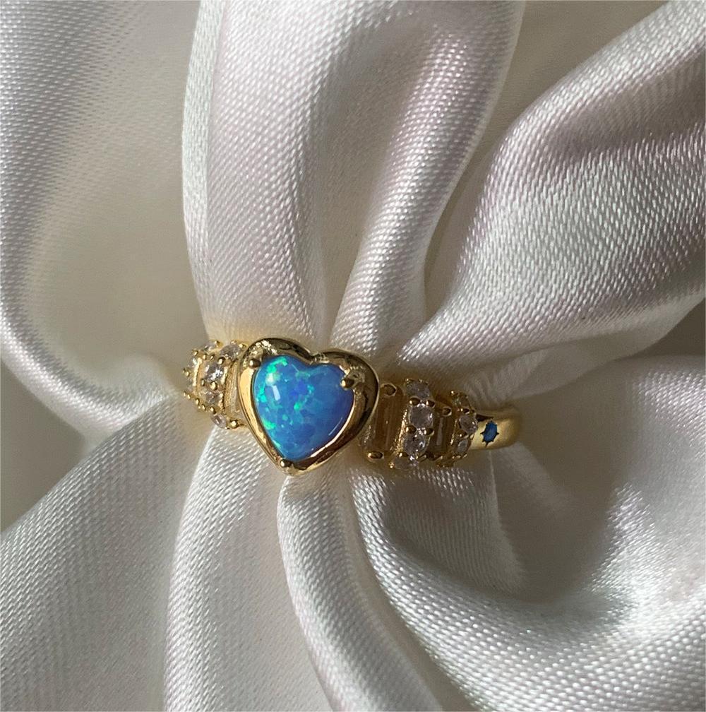 Women's Opal Ring with Zircon Ladies Fashion Copper Ring Elegant Design Blue and White Opal Ring for Her Jewelry Gift Adjustable Ring