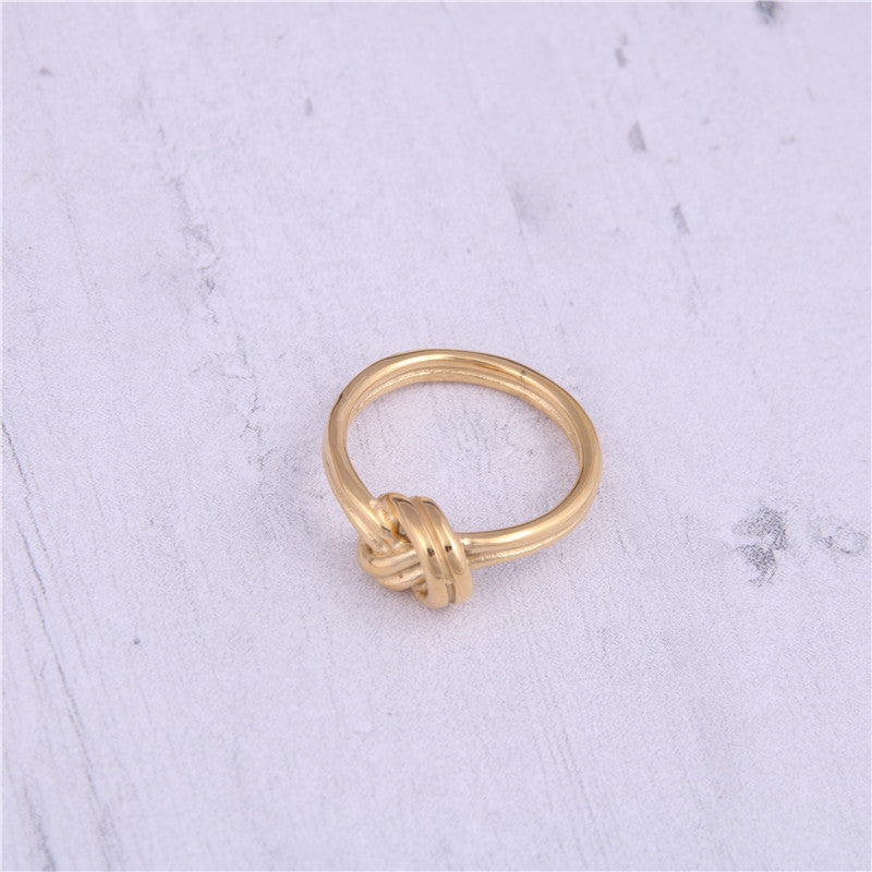 Fashion Knotted Ring for Women Girls Simple Metal Band Titanium Steel Geometric Individual Ring Jewelry Golden Tone Gift