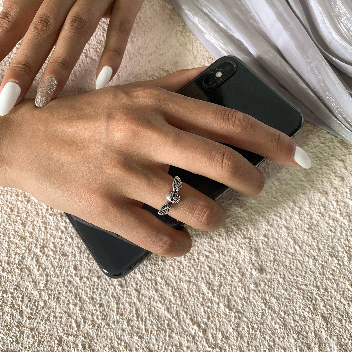 Womens Retro Skull Ring European Jewelry Alloy Electroplated Hand Ring Ancient Silver Skull Head Individually Packed