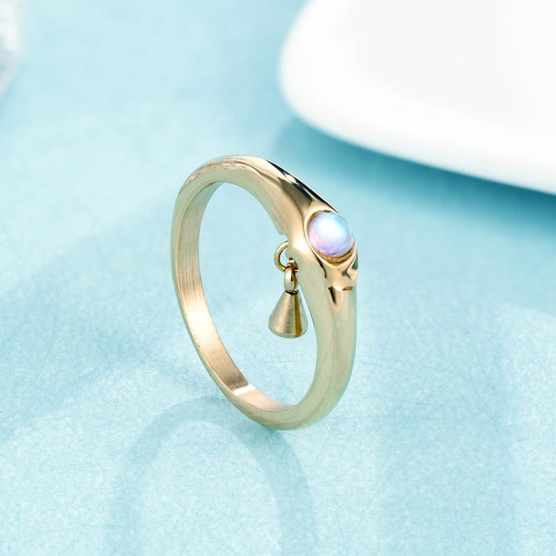 Women's Fashion Ring with Pearl Three-Dimensional Design Minimalist Niche Titanium Steel Electroplated Gold Shell Trendy Ring Elegant Jewelry