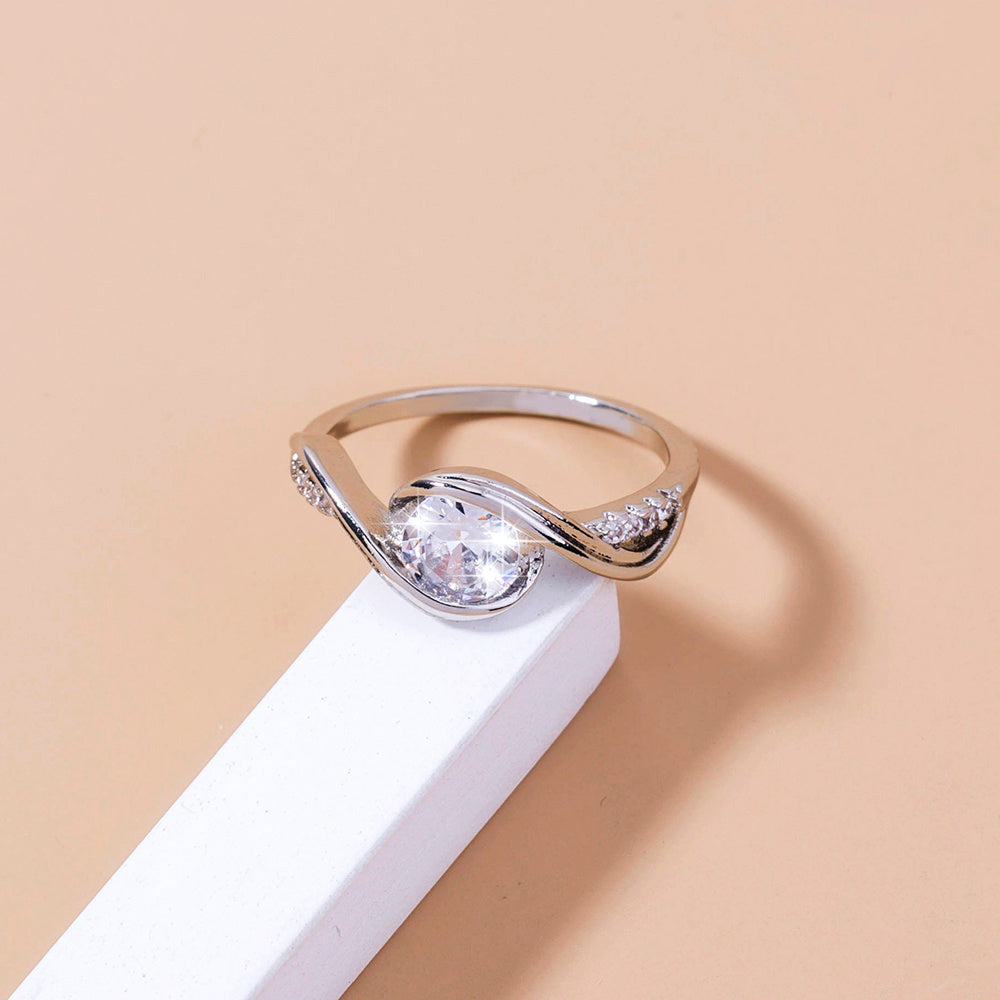 Womens Copper Ring Zircon Inlaid Adjustable European Fashion Jewelry All Match Light Luxury Everyday Chic Gift