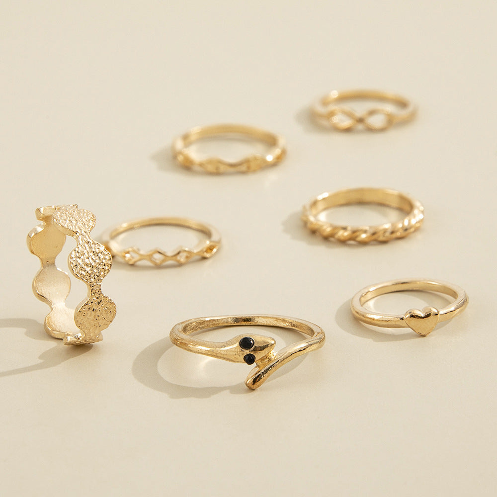 Womens Gold Plated Snake Ring Retro Black Eyed Ring European Fashion Metal Ring Eye Elements Jewelry Gift Her