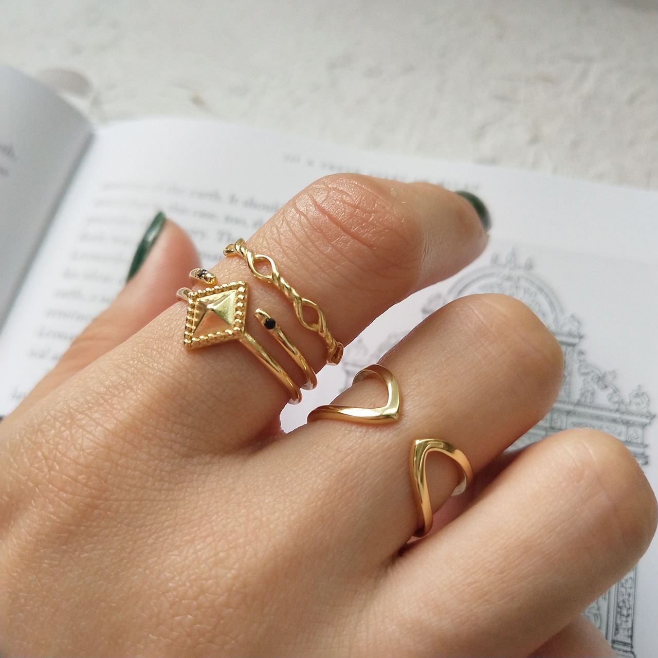 Open 925 Sterling Silver Ring For Women Vintage Fashion Jewelry Party And Dating Ring For Girls Elegant Everyday Wear