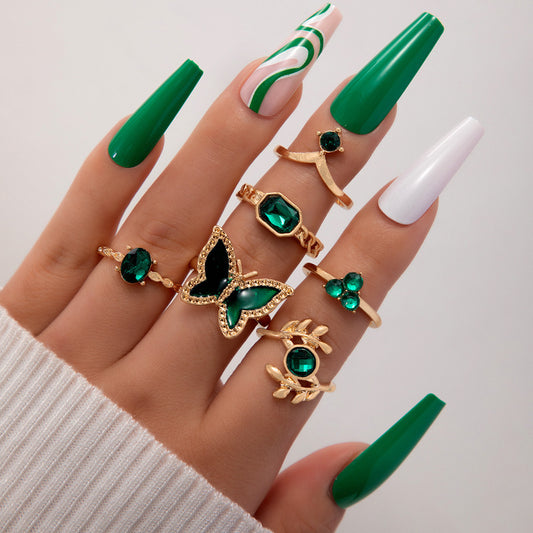 Unisex Alloy Rings Set Electroplated Finish Love Palm Emerald Diamond Ring Set Fashion Jewelry 4 Piece Set Now
