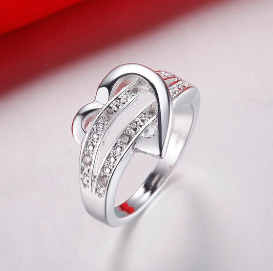 Womens Fashion Heart Ring 925 Silver Plated Copper Base Creative Design Elegant Jewelry Accessory For Her Gift Ready