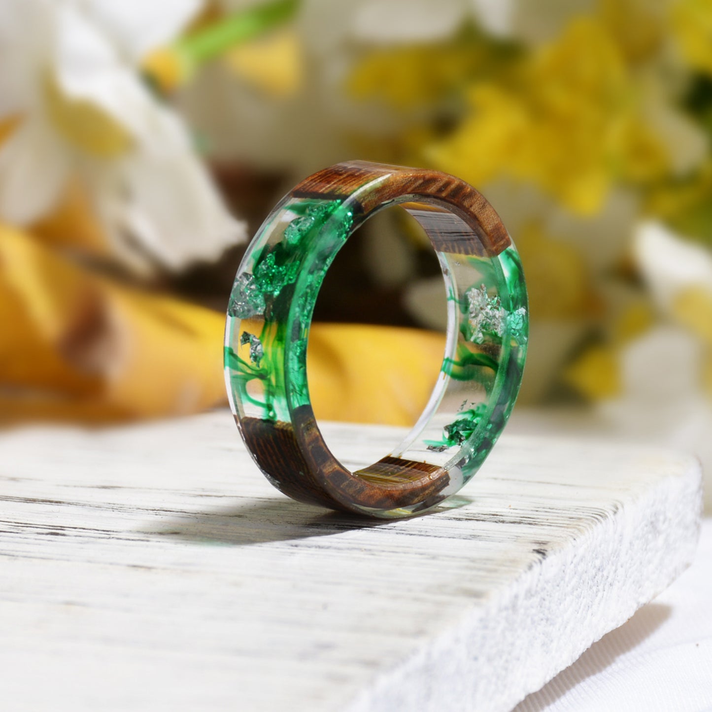 Womens Handmade Flower Resin Wood Ring Inside Gold And Silver Paper Unique Romantic Wedding Party Gift Jewelry