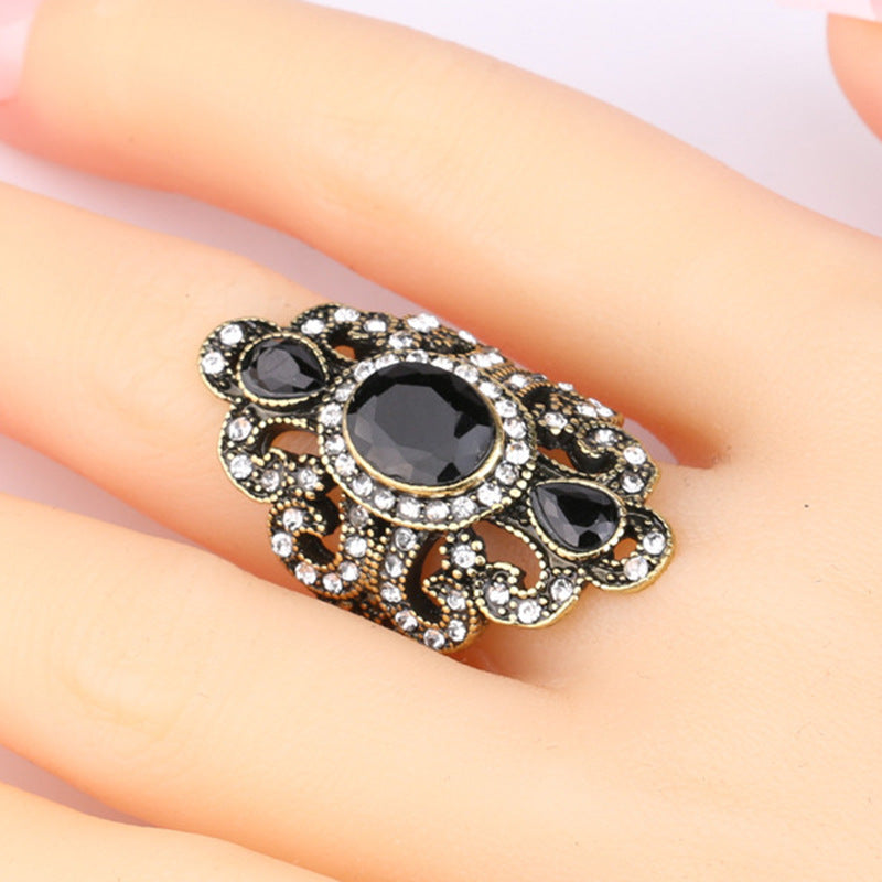 Womens Vintage Geometric Ring With Resin Inlay And Rhinestones Alloy For Wedding Jewelry Accessory Gift Ideas
