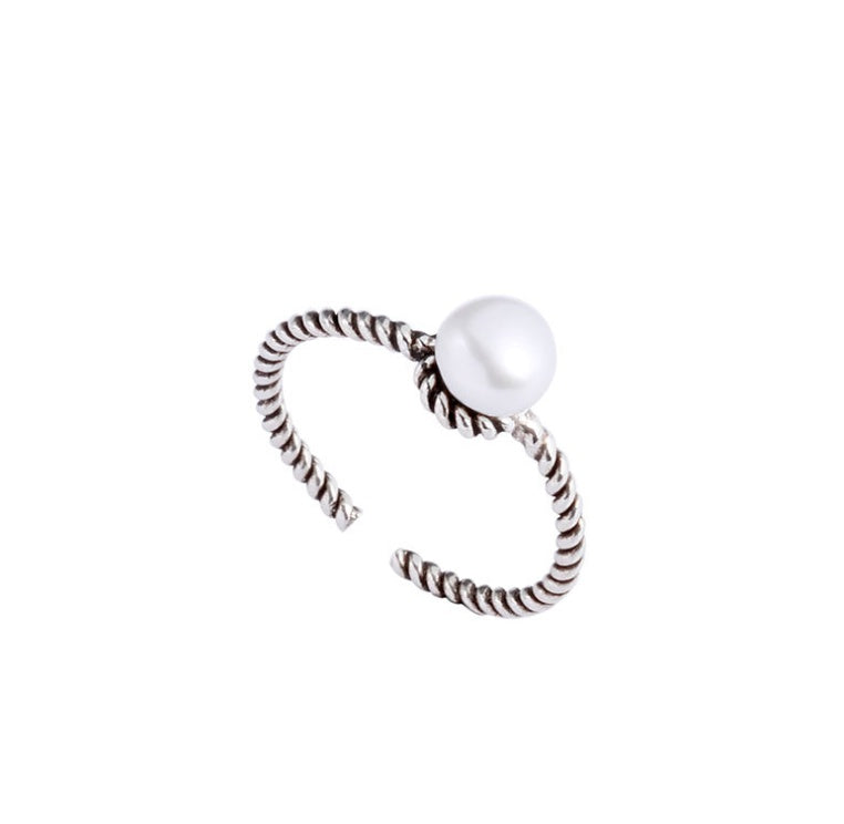 Pearl Ring Twisted Copper Ring Exquisite Design Ring Sophisticated Timely Ring For Women Girls Elegant Fashion