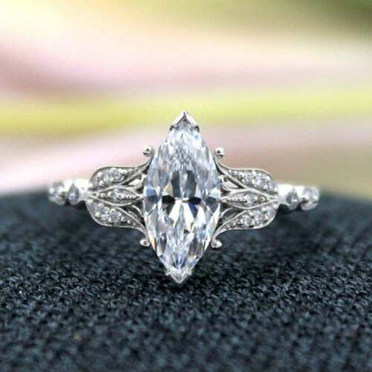 Gold Plated Copper Ring With Horse Eye Zircon Gemstone Inlaid For Women Anniversary Promise For Everyday Wear Gift Box