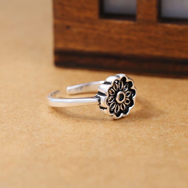 Womens Lotus Copper Ring Lightweight Elegant Fashion Jewelry Thai Inspired 16mm Diameter Lotus Flower Giftable