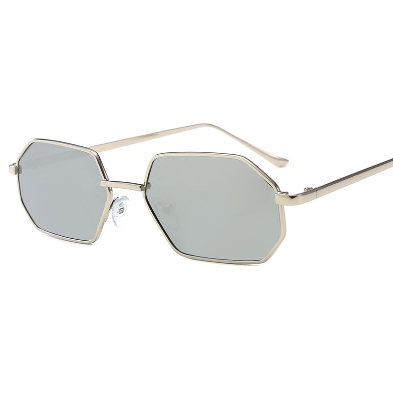 Ocean Color Sunglasses With Metal Frame And PC Lens 99 Percent Visible Light Transmission Fashion Eyewear Look