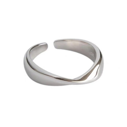 Trendy Twisted Ring Copper Plated Band Fashion Jewelry Hypoallergenic Ring For Women And Girls Twisted Lineage