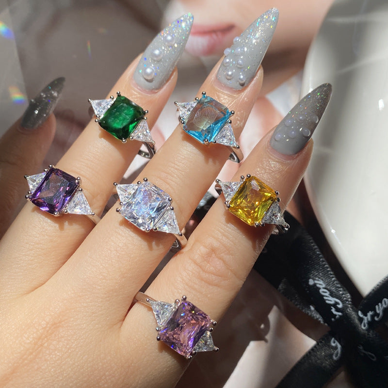 Women Fashion Triangle Shaped Imitation Moissanite Ring Copper Minimalist Geometric Jewelry For Elegant Everyday Wear