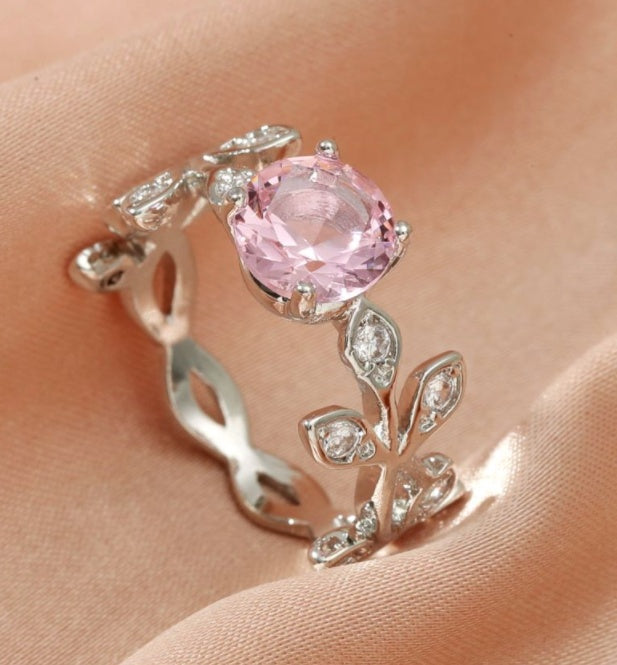 Womens Zircon Ring Silver Plated Copper Geometric Ring European American Gifts Her Fashion Jewelry Accessories