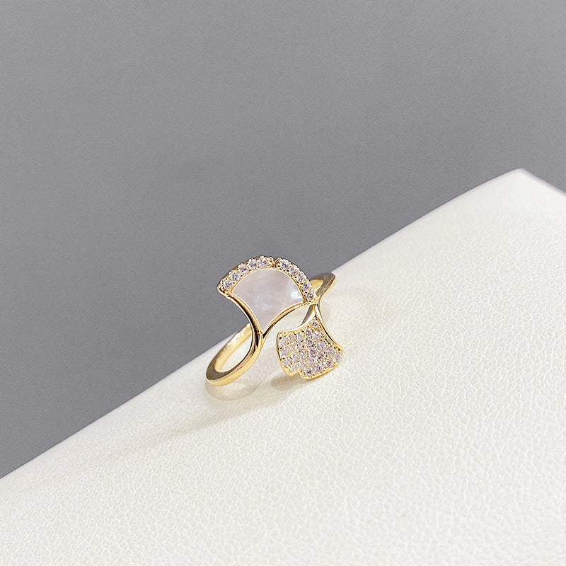 Ginkgo Leaf Copper Ring With Electroplated Flora Design For Women Fashion Jewelry Accessories For Everyday Wear