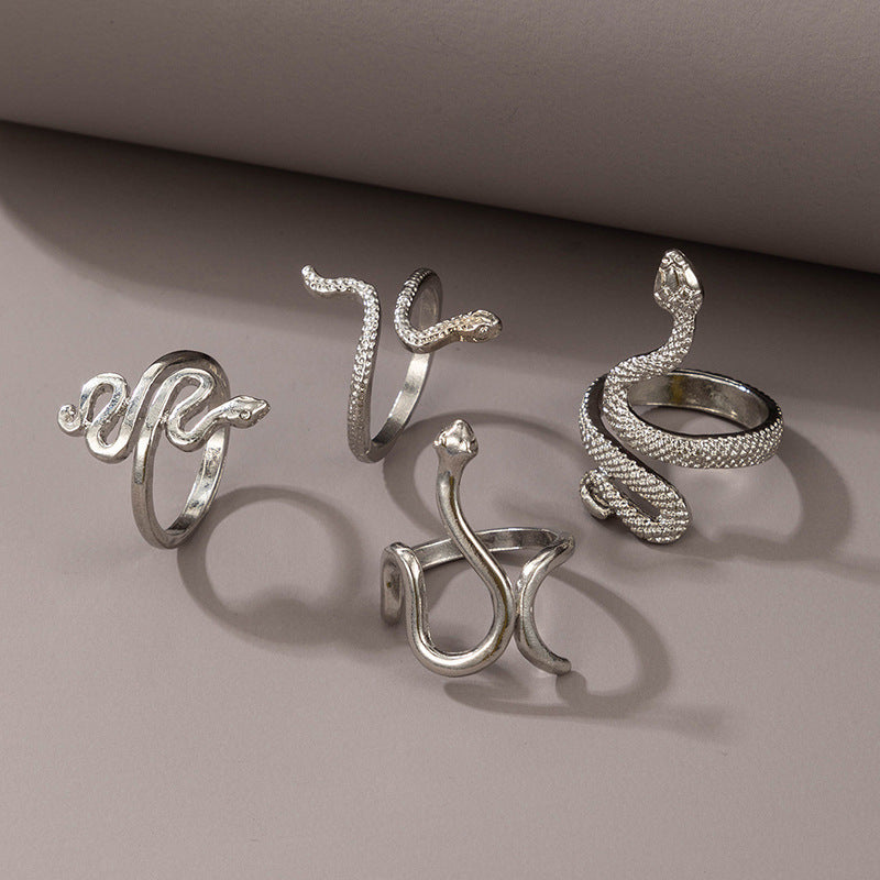 Unisex Alloy Ring Set Vintage Punk Snake Rings Electroplated Finish Unique Look Four Piece Rings Set Fashion Jewelry