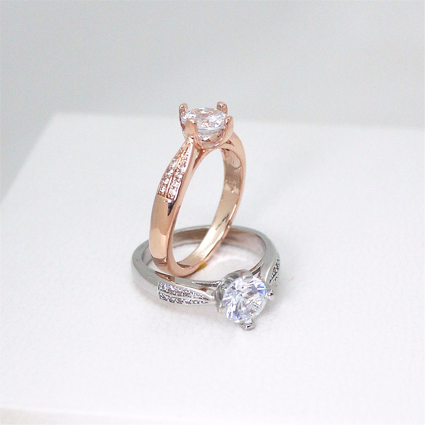 Womens One Carat Simulated Diamond Four Claw Setting Platinum Plated Copper Ring Elegant Gift for Her Timeless