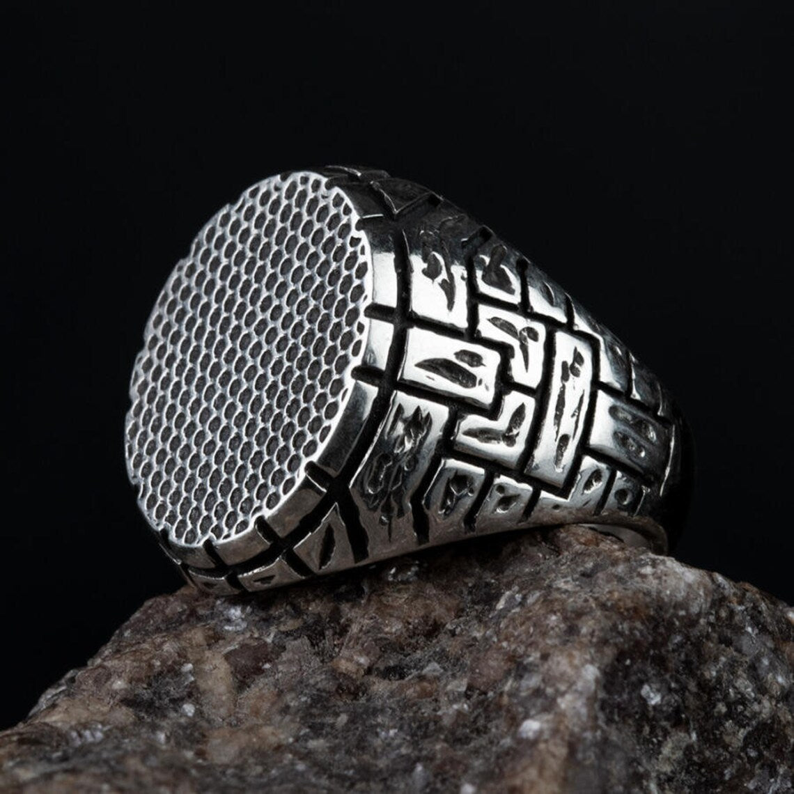 Mens Geometric Pattern Ring Vintage Alloy Unisex Ring Fashion Jewelry Accessory Geometric Design Ring For Him Fashion
