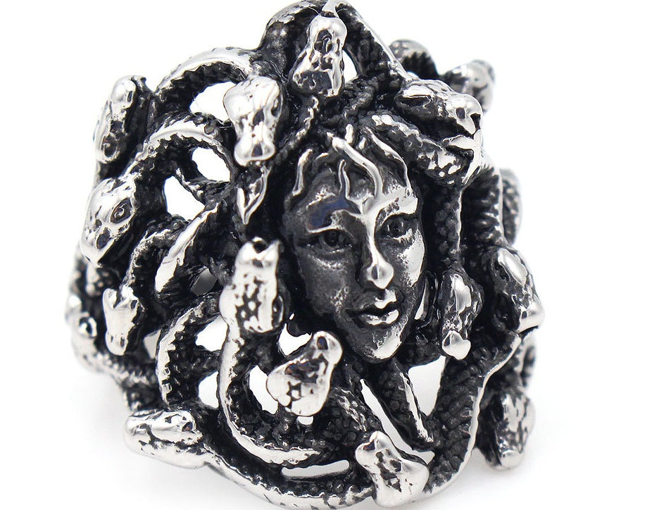 Mens Titanium Steel Ring With Snake Pattern Retro European American Style Modern Statement Jewelry For Men Everyday Wear