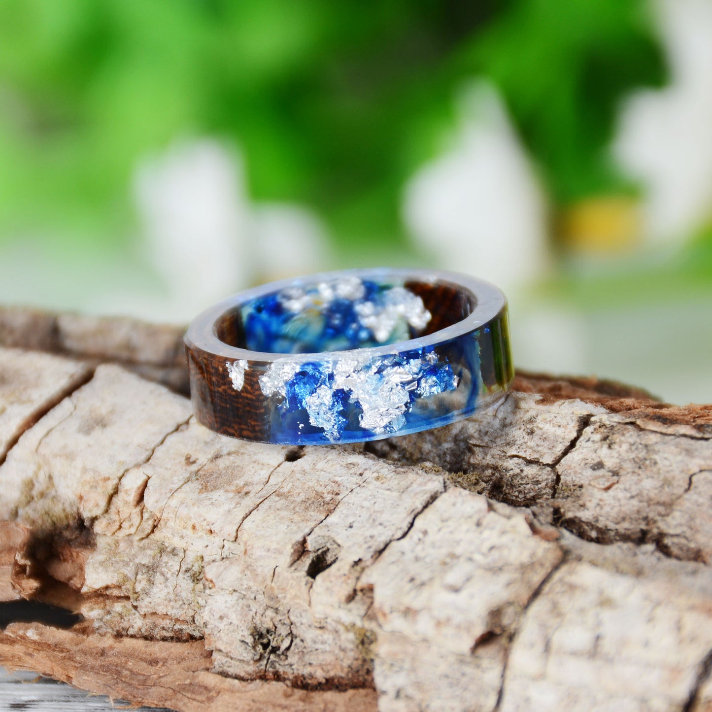 Unisex Handmade Dried Flower Epoxy Resin Ring Distinct Fashion Jewelry Durable Wood Resin Gift Men Women Teens