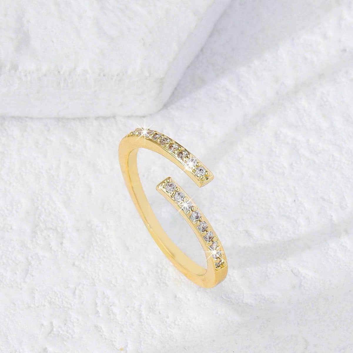 Womens Inlaid Zircon Ring Open Adjustable Geometric U Shape Copper Ring Korean Ring Elegant Ring Womens Jewelry Gift for Her Party Ring Fashion Ring Simple Ring