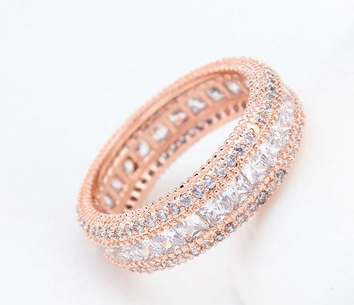 Womens Diamond Ring Gold Plated Copper Band with AAA Zirconia Inlay Artificial Gemstone Jewelry Fashion Accessory