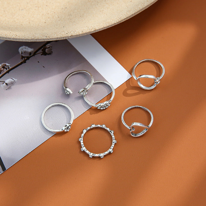 Womens Geometric Retro Heart Shaped Alloy Ring Set With Artificial Gems Electroplated Finish Drop Ring Set Rings