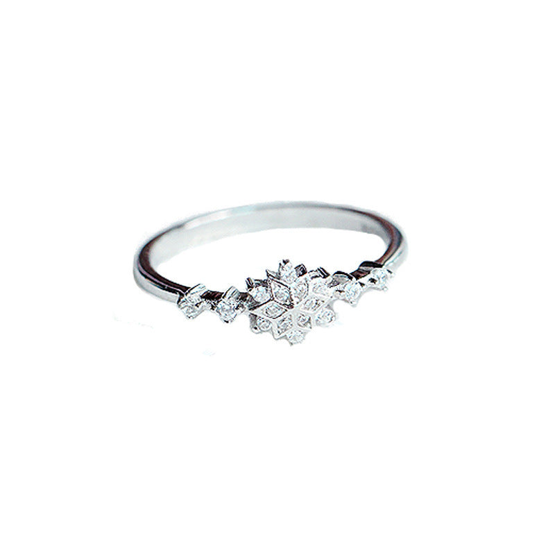 Womens Snowflake Ring Flower Design Elegant Silver Jewelry For Special Occasions Luxurious Accessory Gift Wrap