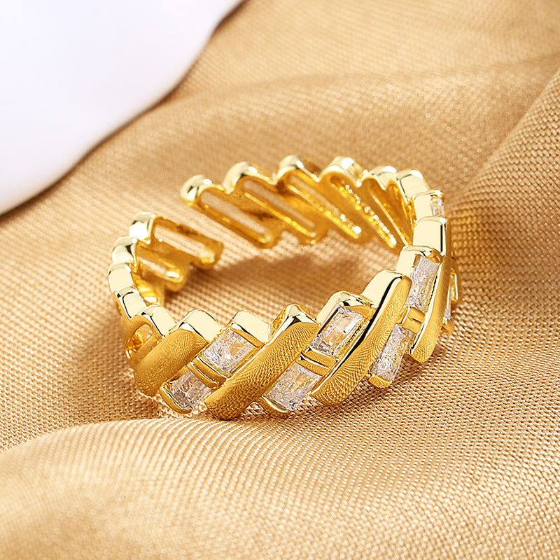 Womens Adjustable Copper Ring Retro Geometric Design Inlaid Zircon Chain Element Gold Tone Finish For Everyday