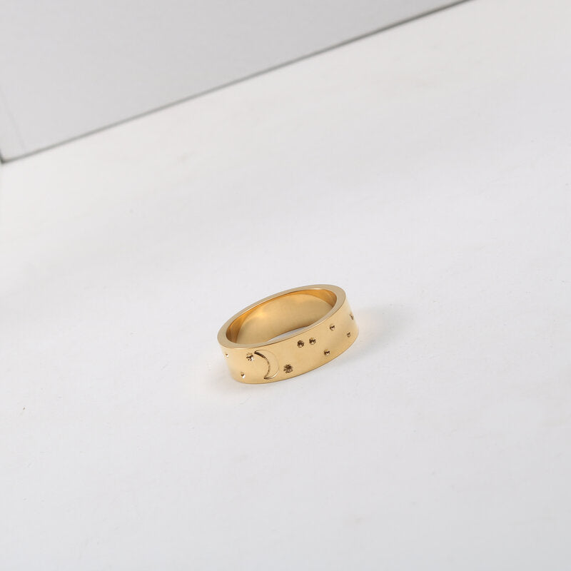 Bright Starry Sky Finely Engraved Titanium Steel Plated 18k Gold Ring