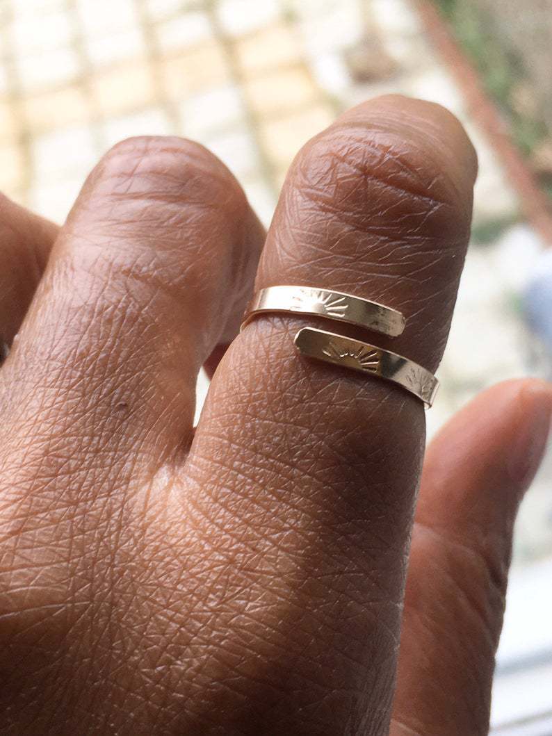 Womens Adjustable Ring Geometric Sun Pattern Alloy Ring With Electroplated Gold Finish Han Style Statement Jewelry