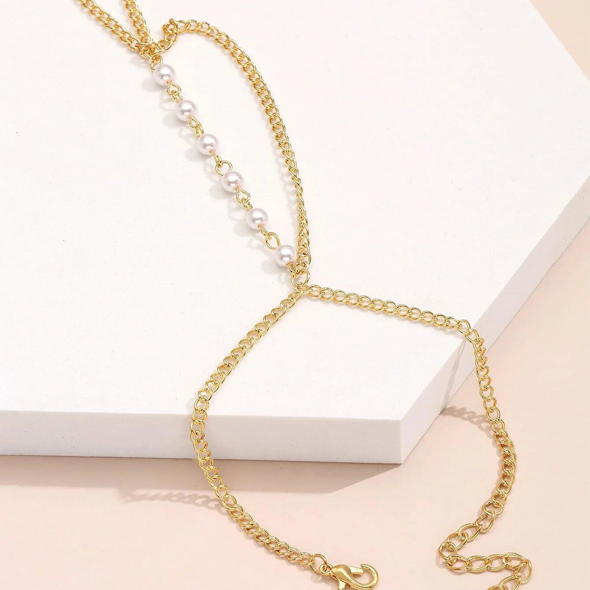 Gold Alloy Electroplated Geometric Bracelet With Pearl Stitching Design Women Elegant Fashion Jewelry Ornament