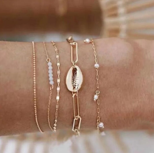 Womens Shell Bracelet Electroplated Alloy Fashion Jewelry Delicately Chic Design Shells For Women Everyday Wear