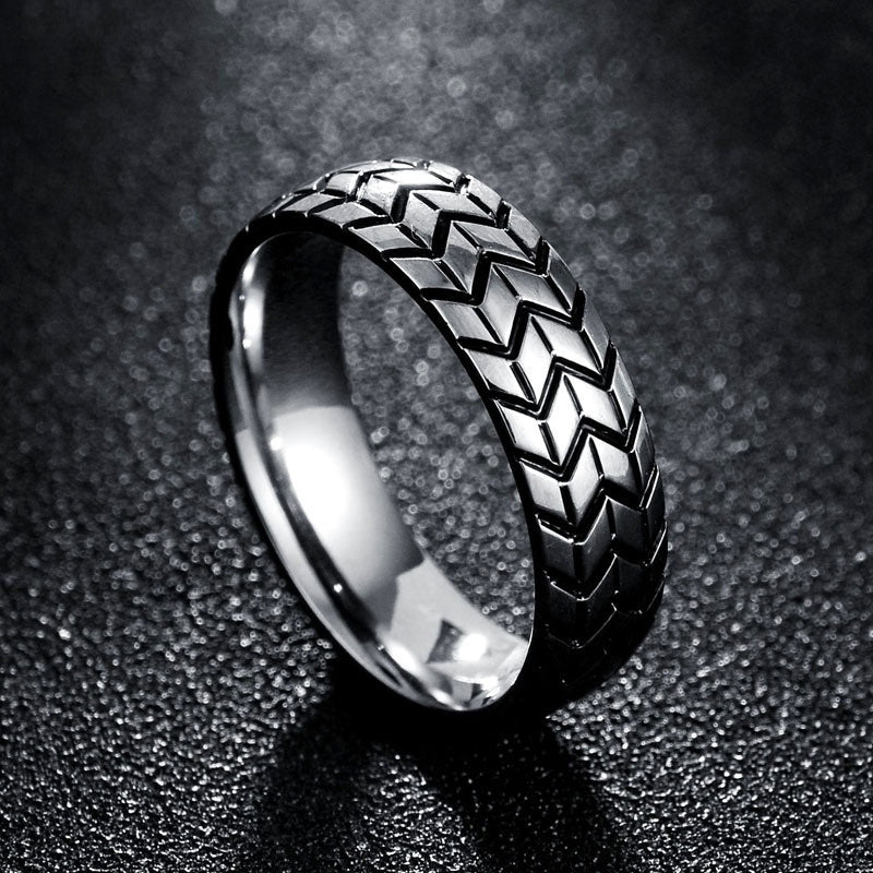 Unisex Metal Geometric Carved Tire Ring Iridescent Design Automotive Ring Gift For Car Lovers Unique Band Ring