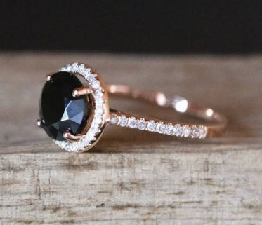 New Inlaid Natural Black Gemstone Rose Gold Plated Ring With Micro Studded Diamonds For European AmericanStyle