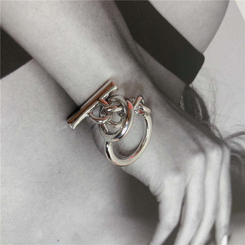 Womens Alloy Ring Chain Buckle Geometric Fashion Accessory Korean Style Electroplated Durable Versatile Chic Jewelry