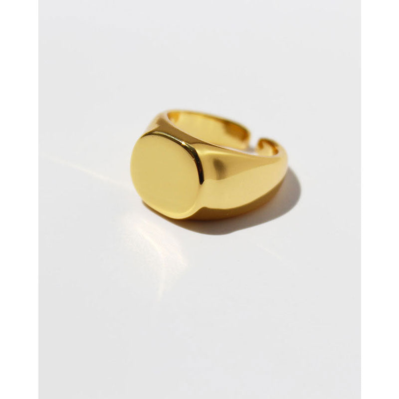 Simple Geometric Tail Ring In Brass For Everyday Wear Unisex Minimalist Jewelry 15 Mm Inner Diameter Gift Ready Now