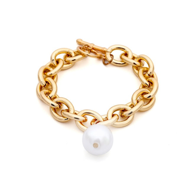 Metal Chain Bracelet For Women With Pearls Classic Design Adds Chic Timeless Sophistication With Pearl Accents